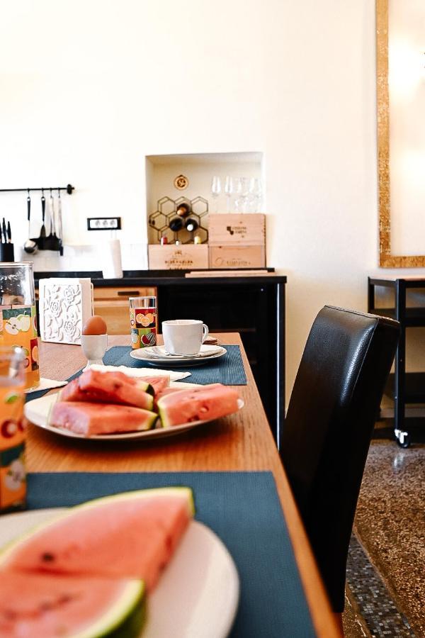 Apartment '2r' Center Holidays And Workstays *